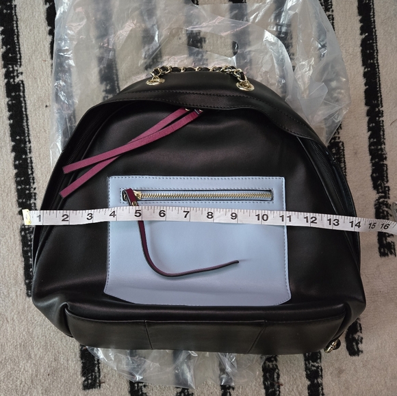 If you are looking for a perfect backpack... - Picture 5 of 5